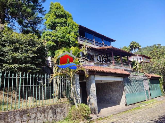 #PETRO549 - Casa para Venda em Petrópolis - RJ - 3